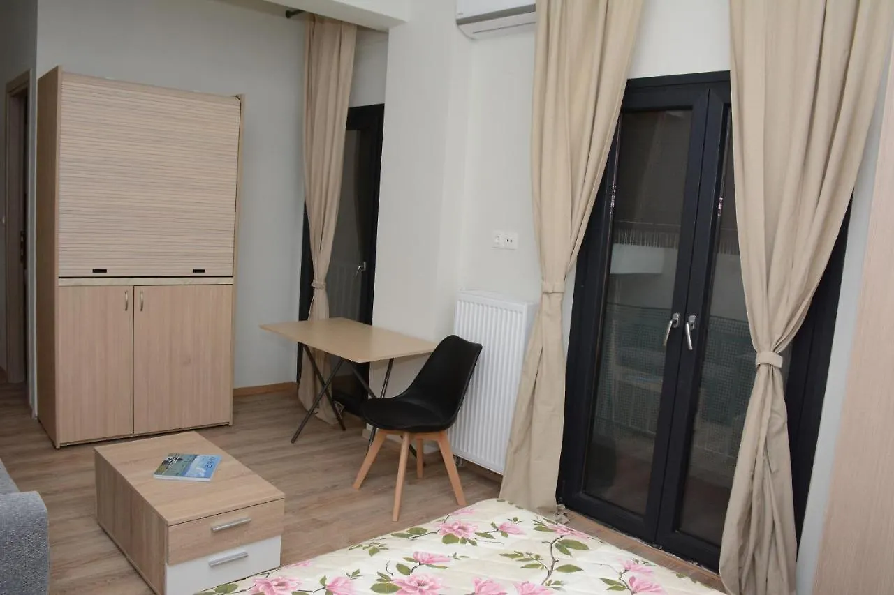 Happy Haris Place Thessaloniki Greece
